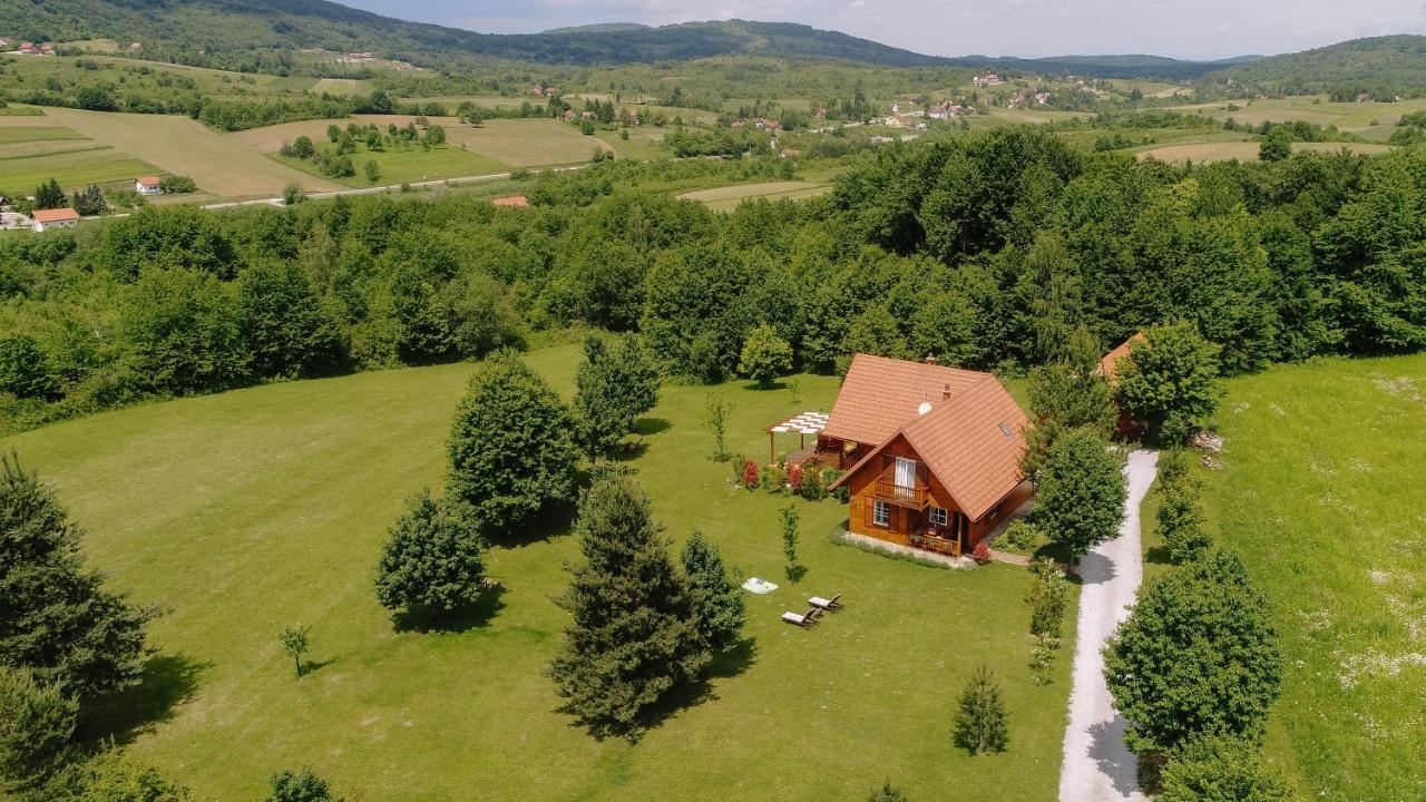 Holiday Homes Vita Natura Rakovica Zewnętrze zdjęcie